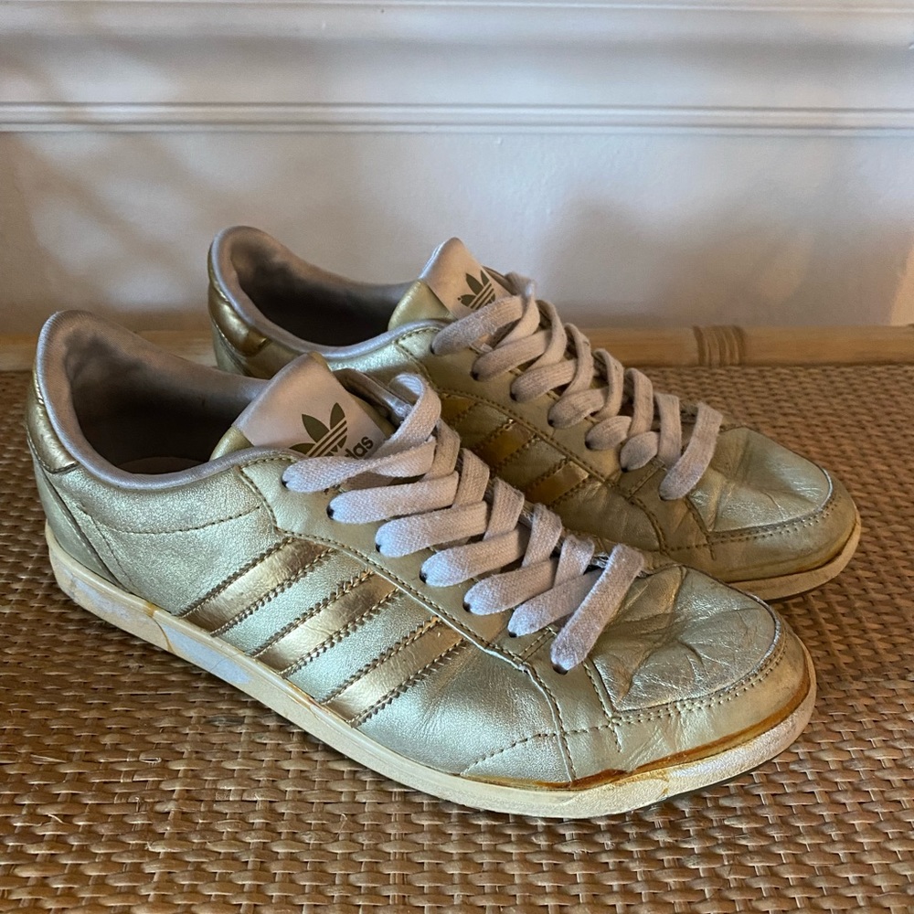 Vintage Gold ADIDAS Sneakers